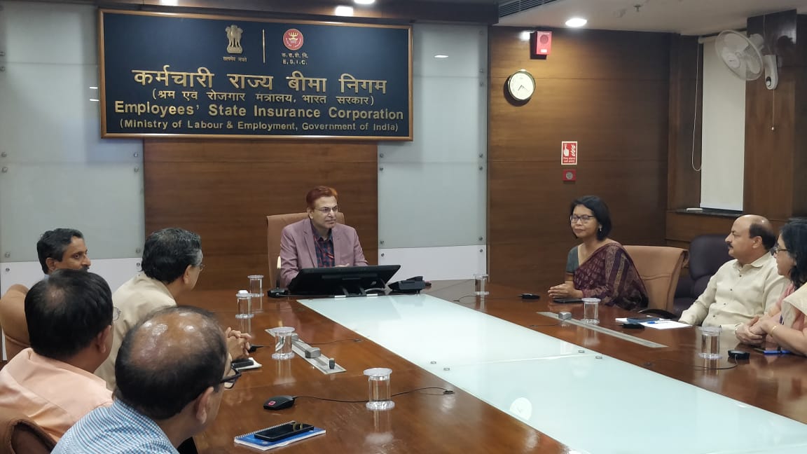 डॉ. राजेन्द्र कुमार, आई.ए.एस. द्वारा कर्मचारी राज्य बीमा निगम में महानिदेशक का पदभार ग्रहण