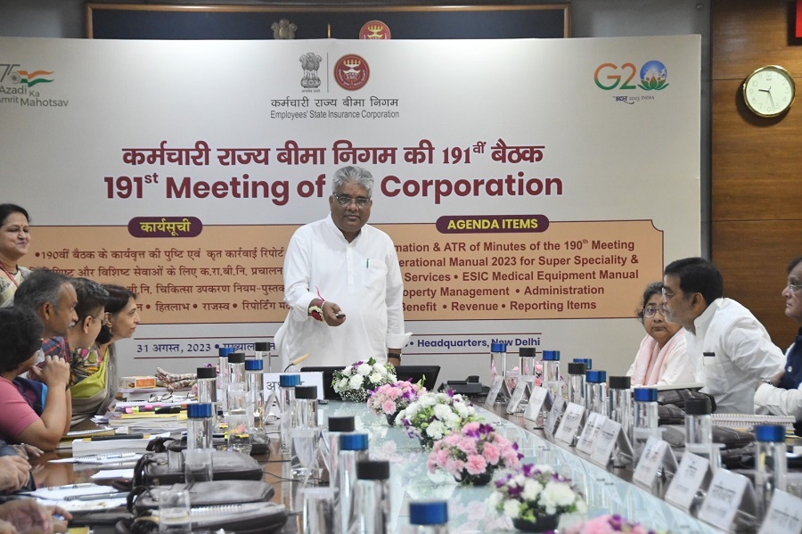 Shri Bhupender Yadav launches Chemotherapy Services in 30 ESIC Hospitals across the country